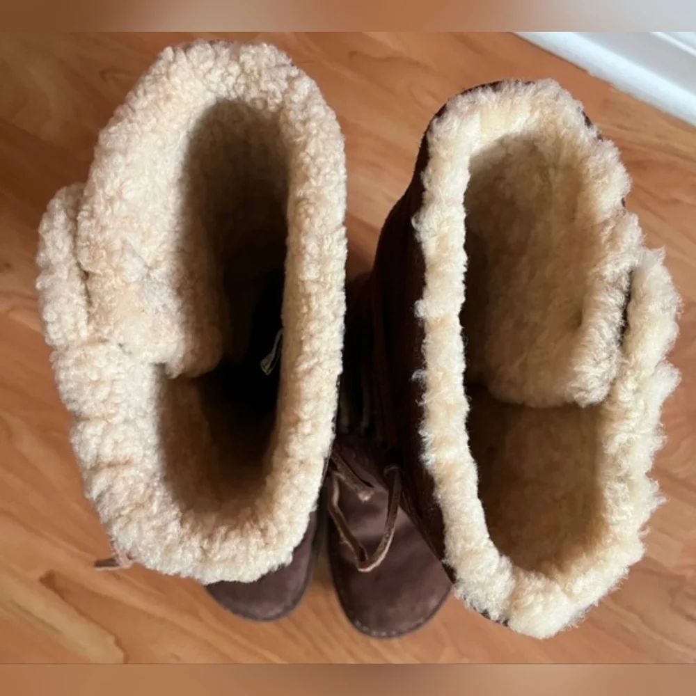 UGG Australia Mid-Calf Brown Suede Boots Shearling Trim Leather Lace-Up 7US/38EU